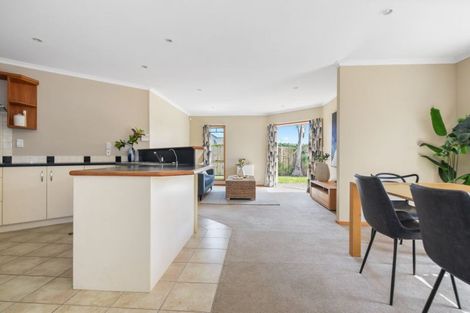 Photo of property in 27 Cranbrook Place, Rototuna North, Hamilton, 3210