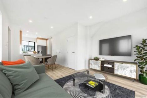 Photo of property in 67a Divich Avenue, Te Atatu South, Auckland, 0610