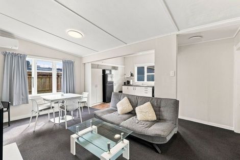 Photo of property in 36 Matai Street, Castlecliff, Whanganui, 4501