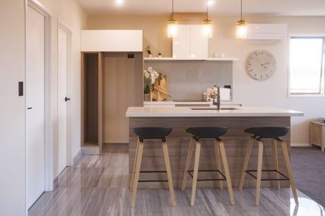 Photo of property in 7 Paapaka Way, Waiuku, 2123