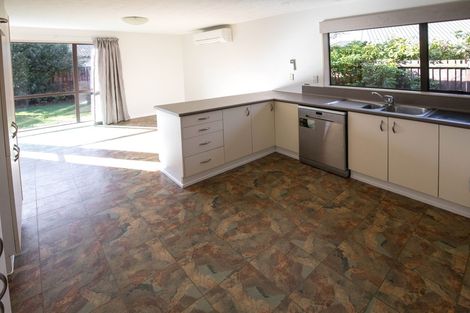 Photo of property in 654 Main North Road, Belfast, Christchurch, 8051