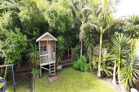 Photo of property in 60 Moore Street, Hillcrest, Auckland, 0627