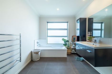 Photo of property in 3 Eaglesome Avenue, Aidanfield, Christchurch, 8025