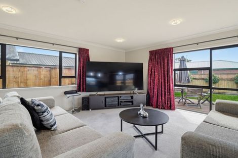 Photo of property in 5 Gilligan Close, College Estate, Whanganui, 4500