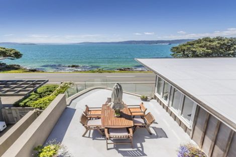 Photo of property in 353a Karaka Bay Road, Karaka Bays, Wellington, 6022