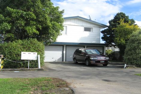 Photo of property in 208 Ruahine Street, Roslyn, Palmerston North, 4414