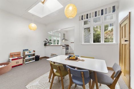 Photo of property in 19 Princess Terrace, Newtown, Wellington, 6021