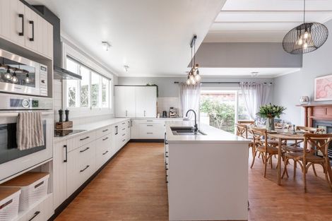 Photo of property in 18 Thornton Road, Cambridge, 3434