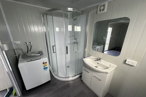 Photo of property in 133 Golfland Drive, Golflands, Auckland, 2013