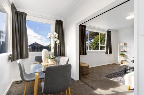 Photo of property in 17 Woodgrove Avenue, North New Brighton, Christchurch, 8083