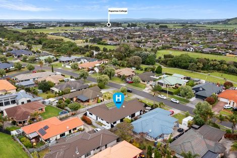 Photo of property in 54 Corinth Grove, Papamoa Beach, Papamoa, 3118