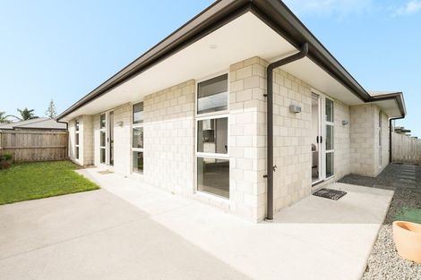 Photo of property in 8 Westhill Lane, Papamoa Beach, Papamoa, 3118