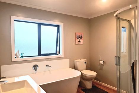 Photo of property in 1 Climie Way, Trentham, Upper Hutt, 5018