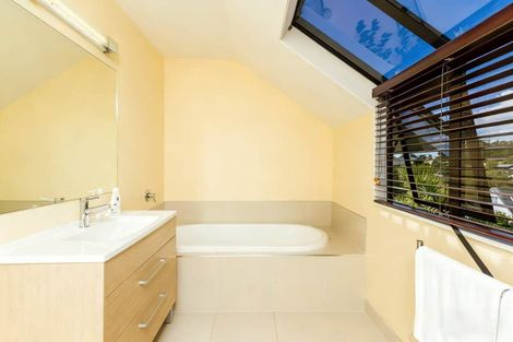 Photo of property in 1 Stitchbird Close, Murrays Bay, Auckland, 0630