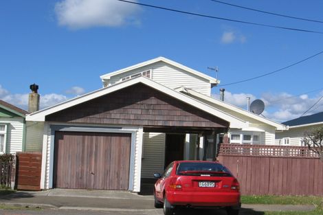 Photo of property in 46 Miro Street, Miramar, Wellington, 6022