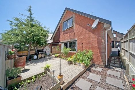 Photo of property in 17/37 Fields Parade, Oteha, Auckland, 0632