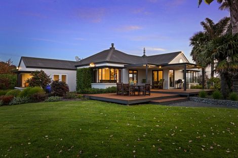 Photo of property in 49 Lane Road, Havelock North, 4130