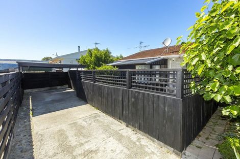 Photo of property in 9b Kansas Grove, Totara Park, Upper Hutt, 5018