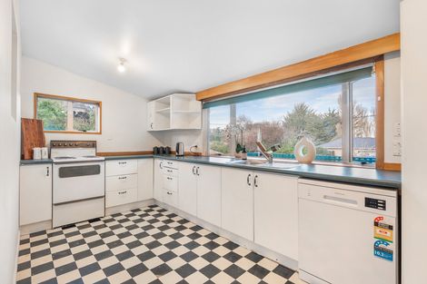 Photo of property in 34 Edna Street, Ocean View, Dunedin, 9035