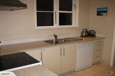 Photo of property in 44 Guthrie Street, Waterloo, Lower Hutt, 5011