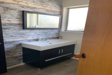 Photo of property in 16 Philomel Street, North New Brighton, Christchurch, 8083