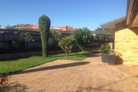 Photo of property in 9 Halstead Place, Huntington Park, Auckland, 2013