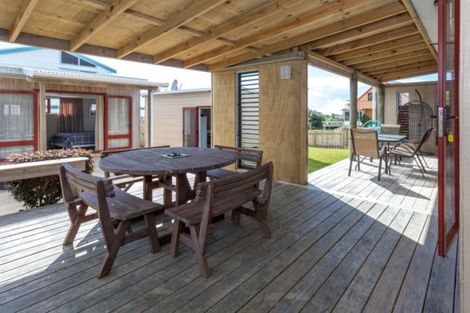 Photo of property in 426 Onemana Drive, Onemana, Whangamata, 3691
