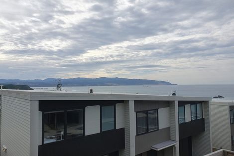 Photo of property in 52 High Street, Island Bay, Wellington, 6023