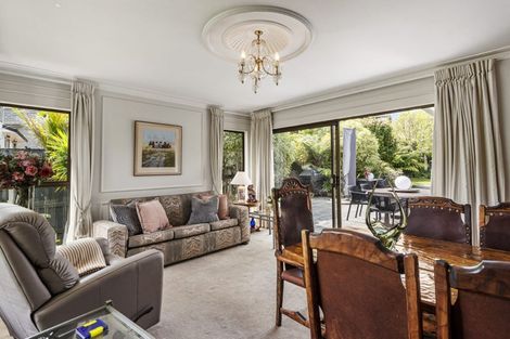 Photo of property in 2/19 Amante Crescent, Mairangi Bay, Auckland, 0630