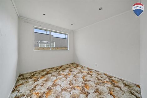 Photo of property in 2/8 Wilford Street, Wallaceville, Upper Hutt, 5018