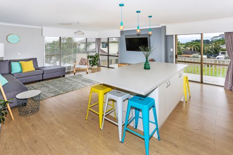 Photo of property in 84 Wharf Road, Clarks Beach, Pukekohe, 2679