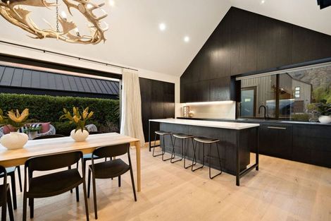 Photo of property in 1 Wanderer Lane, Jacks Point, Queenstown, 9371