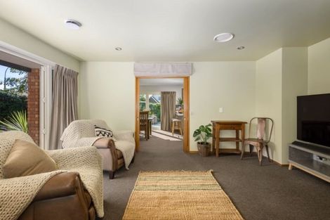 Photo of property in 4 Hemingford Place, Halswell, Christchurch, 8025