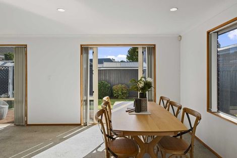 Photo of property in 1 Braithwaite Street, Ilam, Christchurch, 8041