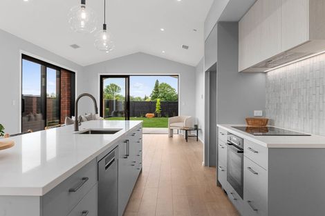 Photo of property in 52 Hugo Shaw Drive, Cambridge, 3434