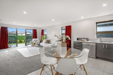 Photo of property in 23 Packard Crescent, Halswell, Christchurch, 8025