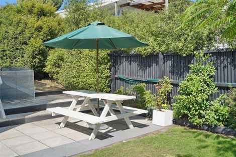 Photo of property in 41 Batten Grove, The Pines Beach, 7630