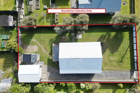 Photo of property in 8 Cousins Avenue East, Foxton Beach, Foxton, 4815