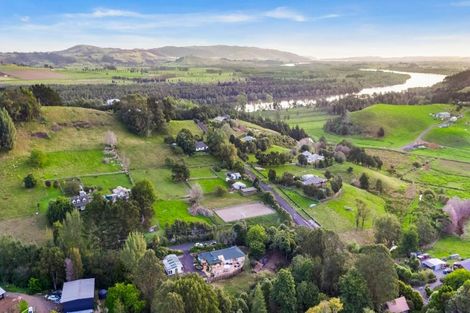 Photo of property in 26 Clifford Road, Pukekohe, 2678