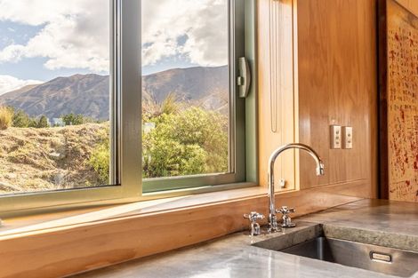 Photo of property in 320 Manuka Terrace, Ben Ohau, Twizel, 7999