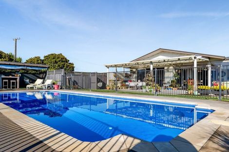 Photo of property in 51 Wilson Road, Urenui, 4375