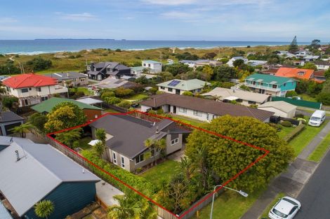 Photo of property in 77a Dickson Road, Papamoa Beach, Papamoa, 3118