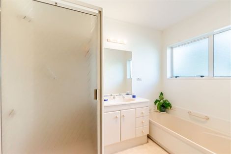 Photo of property in 9a Heihei Place, Paraparaumu, 5032