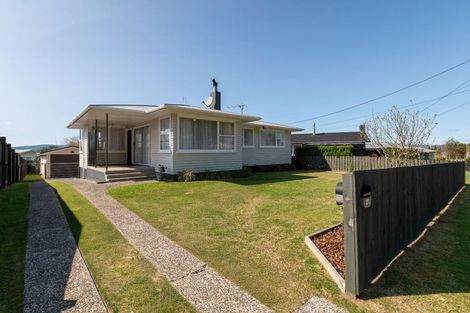 Photo of property in 21 Matuku Street, Selwyn Heights, Rotorua, 3015