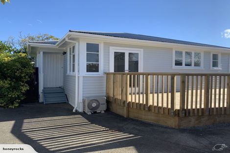 Photo of property in 1/130 Parkhurst Road, Parakai, 0830