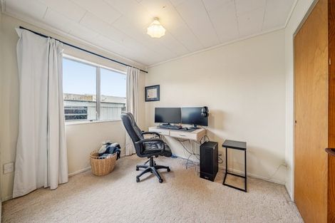 Photo of property in 1/3 Omaha Grove, Totara Park, Upper Hutt, 5018