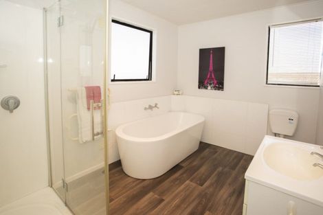 Photo of property in 33 Glassey Drive, Allenton, Ashburton, 7700