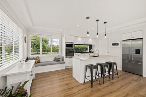 Photo of property in 11 Wrybill Way, Point Wells, Warkworth, 0986