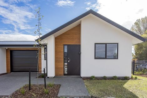 Photo of property in 2 Kekewai Place, Halswell, Christchurch, 8025