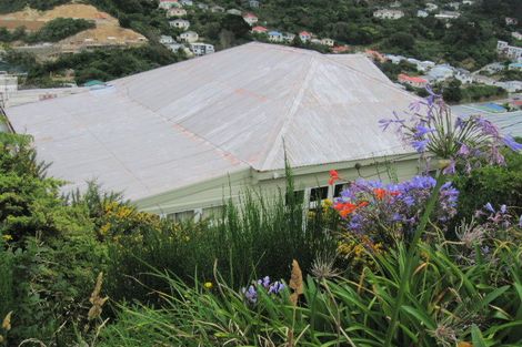 Photo of property in 8 Harland Street, Brooklyn, Wellington, 6021